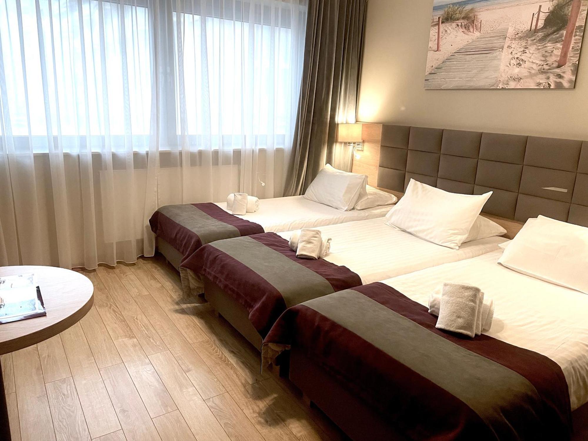 Conrad Comfort Hotel 4*